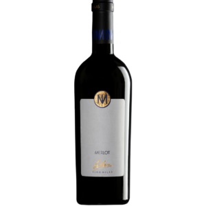 Vino Milas Merlot Bariqque White Background